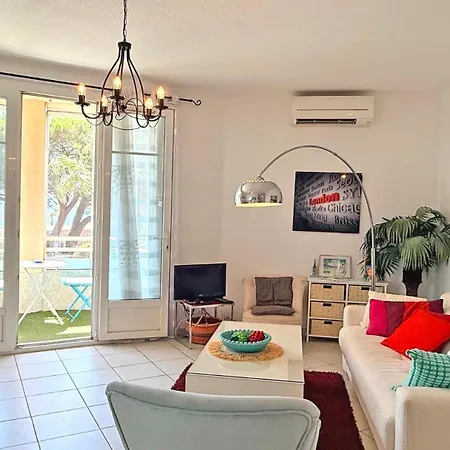 Apartment Les Dauphins Sainte-Maxime