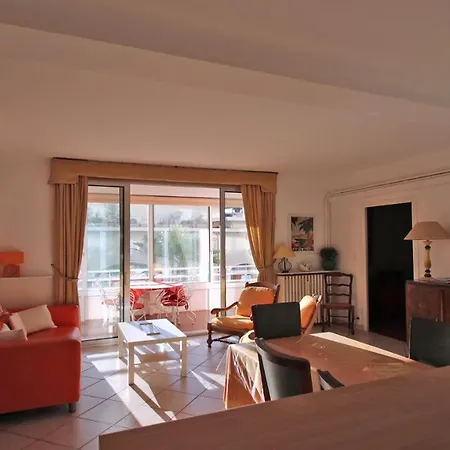 Les Dauphins Sainte-Maxime